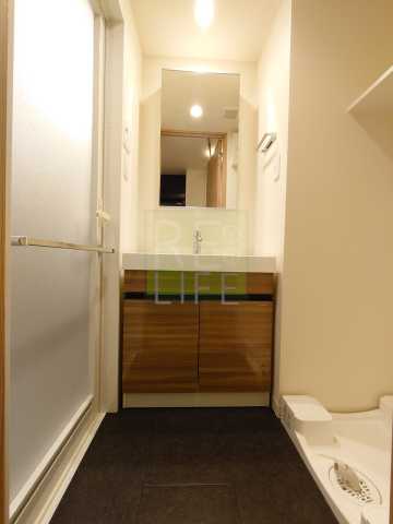 洗面設備　ジェノヴィア新御徒町スカイガーデン