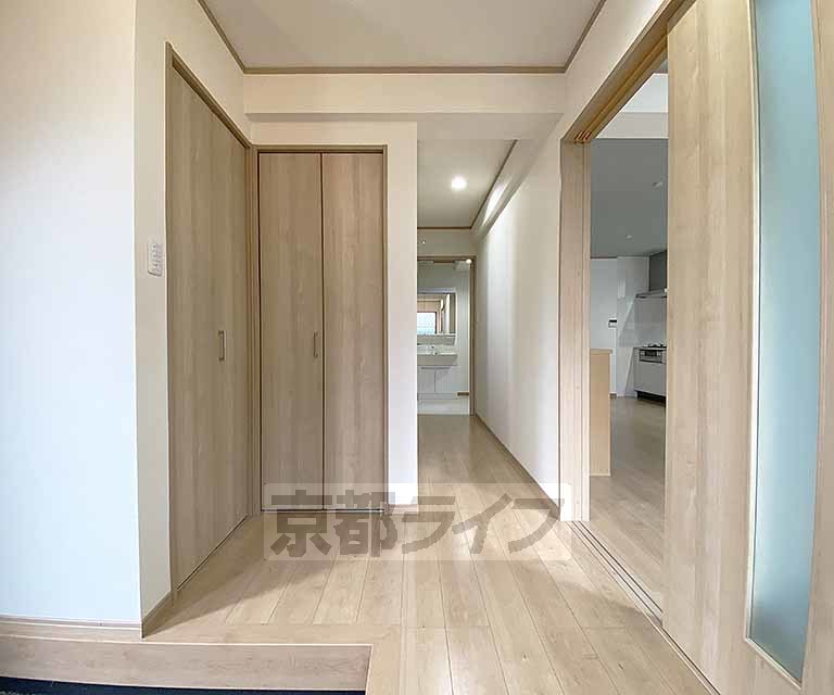 その他設備　洗濯置き場は室内です