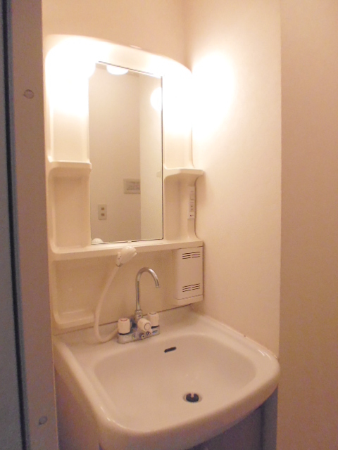 洗面設備　洗髪洗面化粧台※同タイプ参考写真