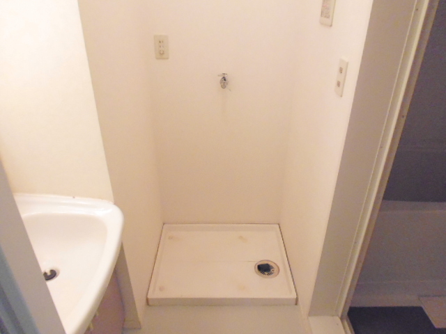 その他　室内洗濯機置き場※同タイプ参考写真