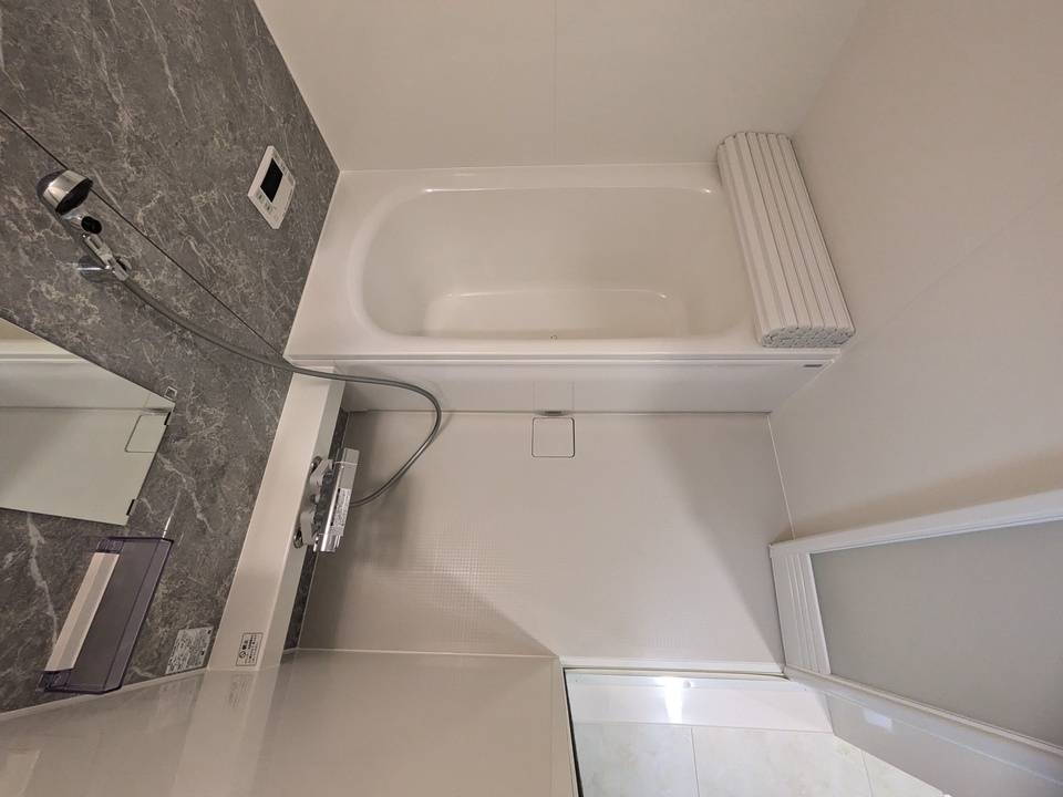 バス・シャワールーム　浴室