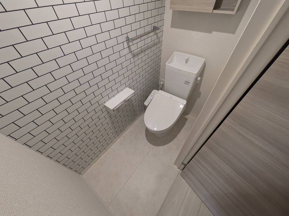 トイレ　トイレ