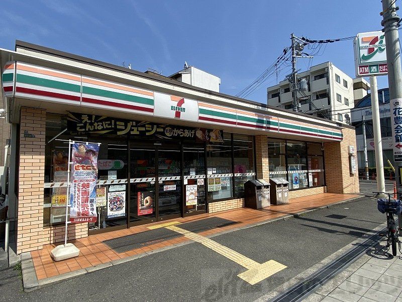 コンビニ　セブンイレブン阪急下新庄駅前店（コンビニ）まで350m