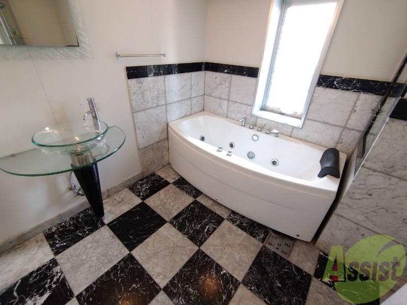 バス・シャワールーム　お風呂です。ゆっくりお風呂につかるのも体に良いですね～