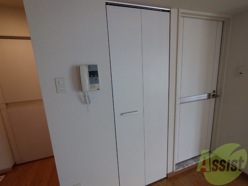 収納　クローゼットです。部屋がすっきり片付きます。