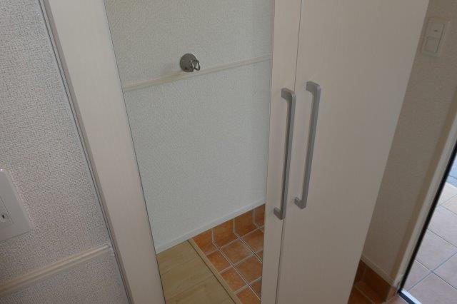 収納　シューズボックス