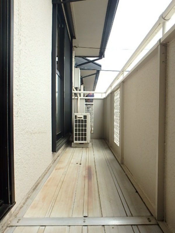 バルコニー　図面と現状に相違がある場合には現状を優先