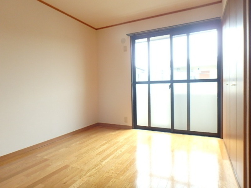 居室・リビング　図面と現状に相違がある場合には現状を優先