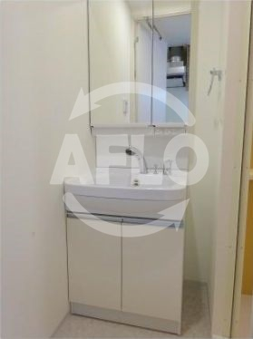 洗面設備　レジュールアッシュウエストレジス　独立洗面台