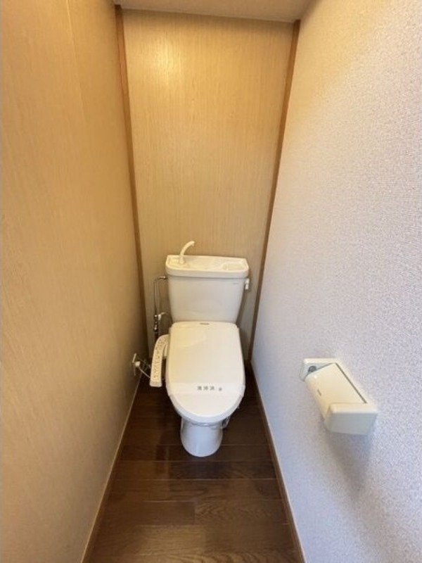 トイレ　図面と現状に相違がある場合には現状を優先