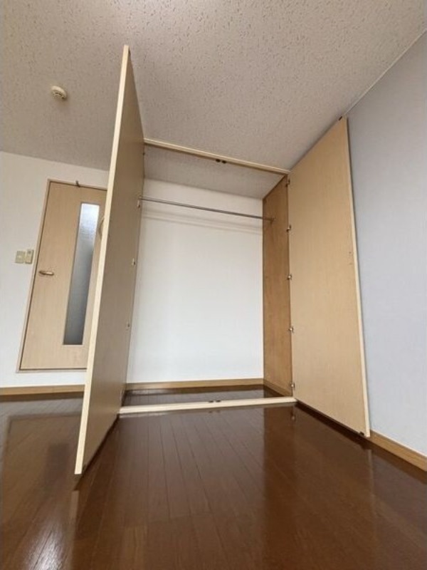 収納　図面と現状に相違がある場合には現状を優先