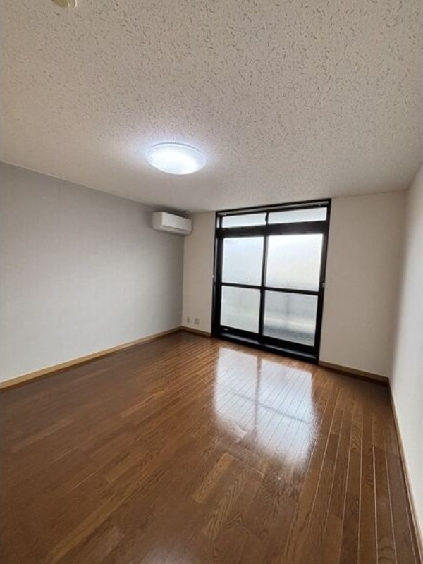 居室・リビング　図面と現状に相違がある場合には現状を優先