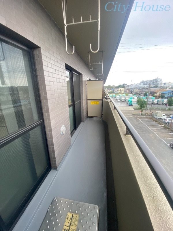 バルコニー　南向きのベランダ♪