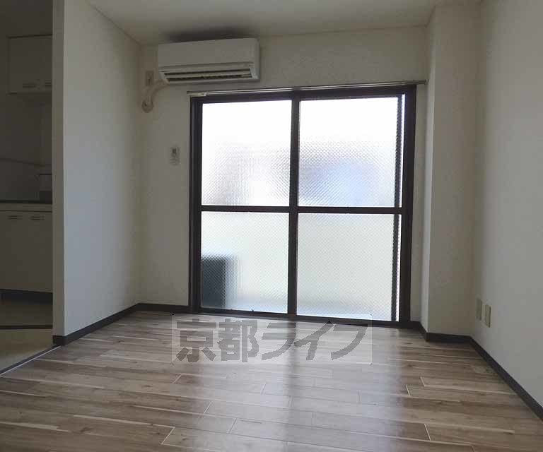 居室・リビング　広々としたリビングです。