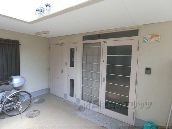 その他　玄関部分