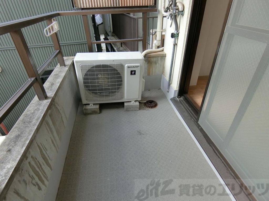 バルコニー　バルコニー