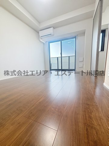 居室・リビング　こちらの居間で趣味の時間をお楽しみください