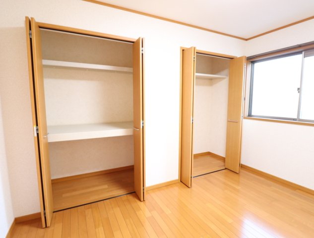 収納　※同タイプの部屋写真です