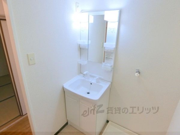 洗面設備　洗面所