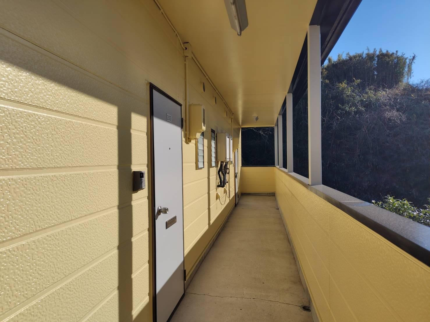 エントランス　2階共有部分