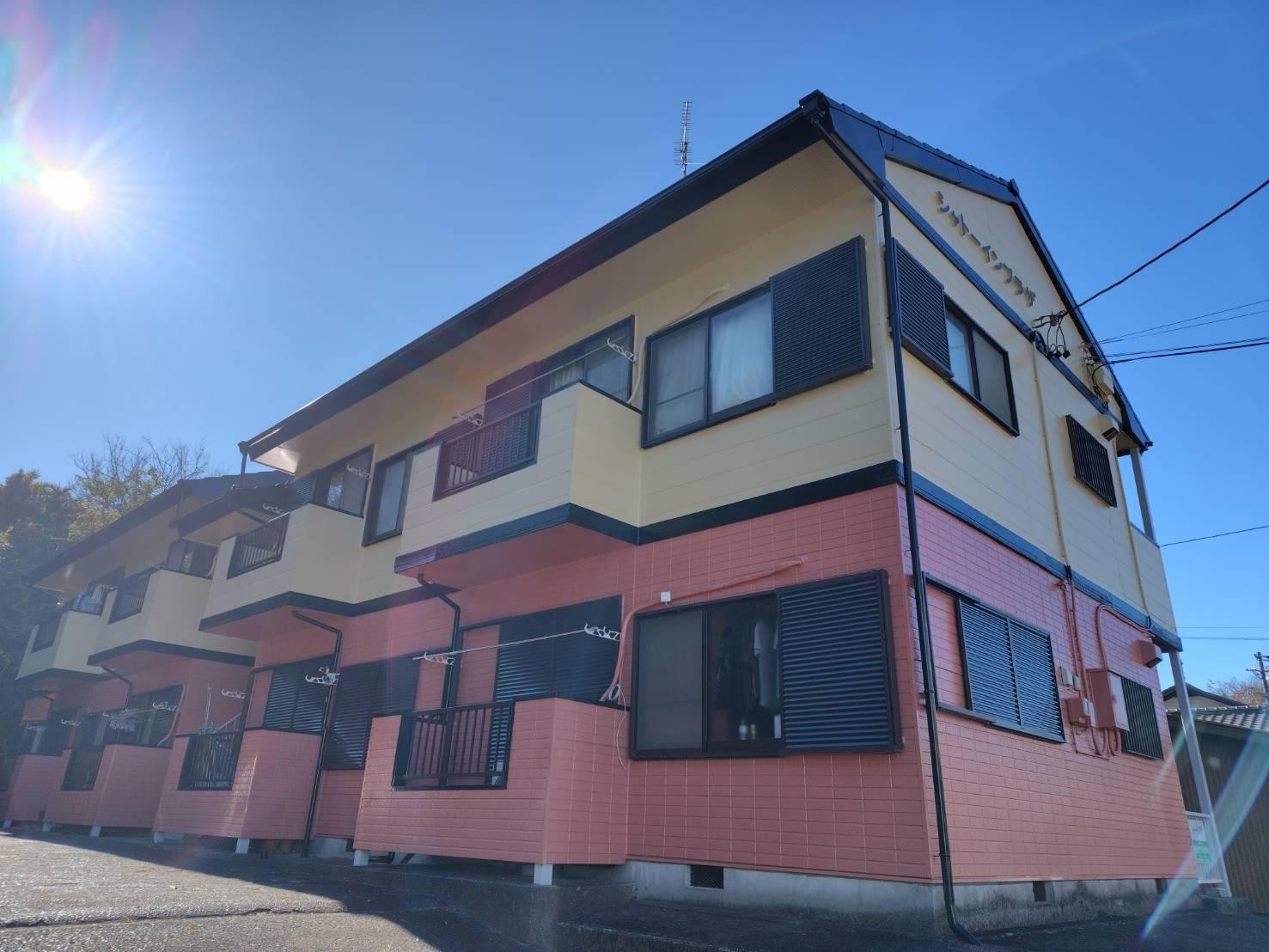 建物外観　2025年12月外壁塗装済