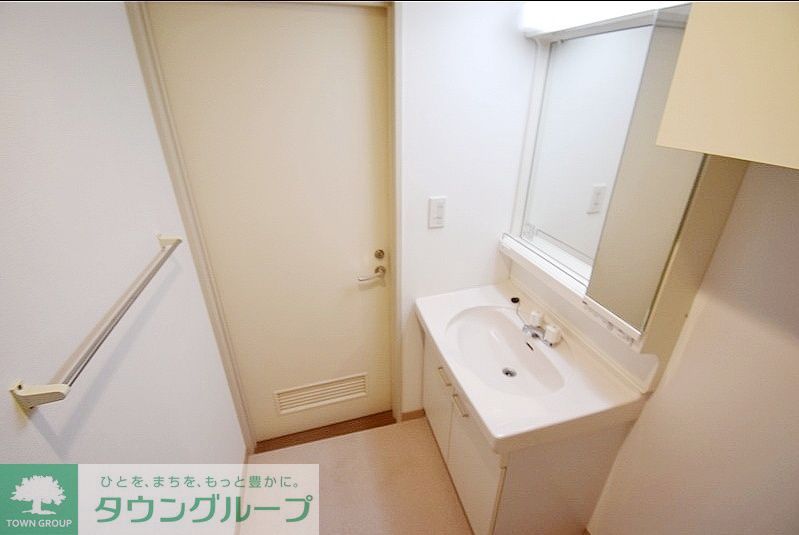洗面設備　お部屋探しは株式会社　タウンハウジング　までお気軽にお問合…