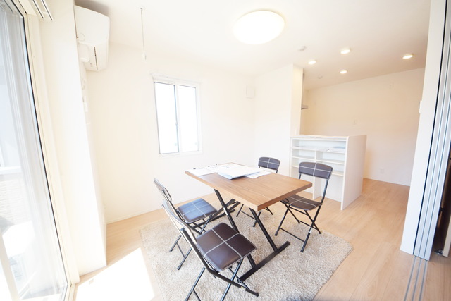 居室・リビング　～家族団らん～