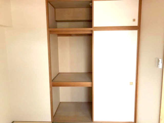 収納　和室押入