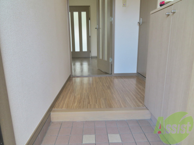 玄関　玄関がフラットで楽々快適ですね。