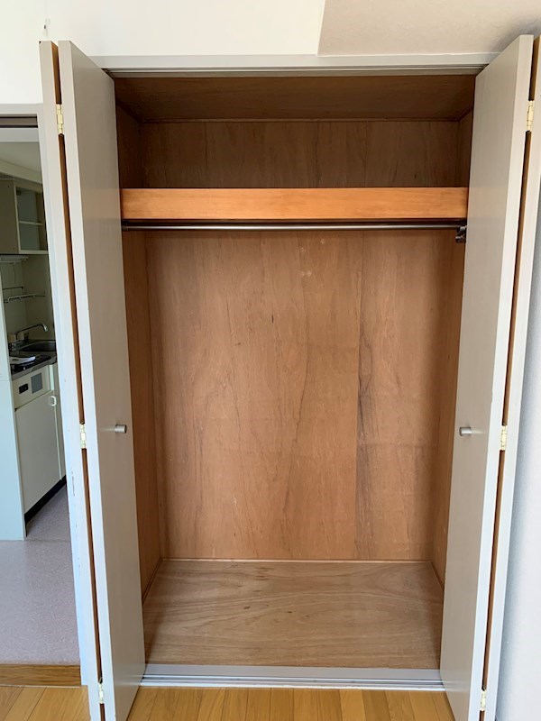 収納　別室参照