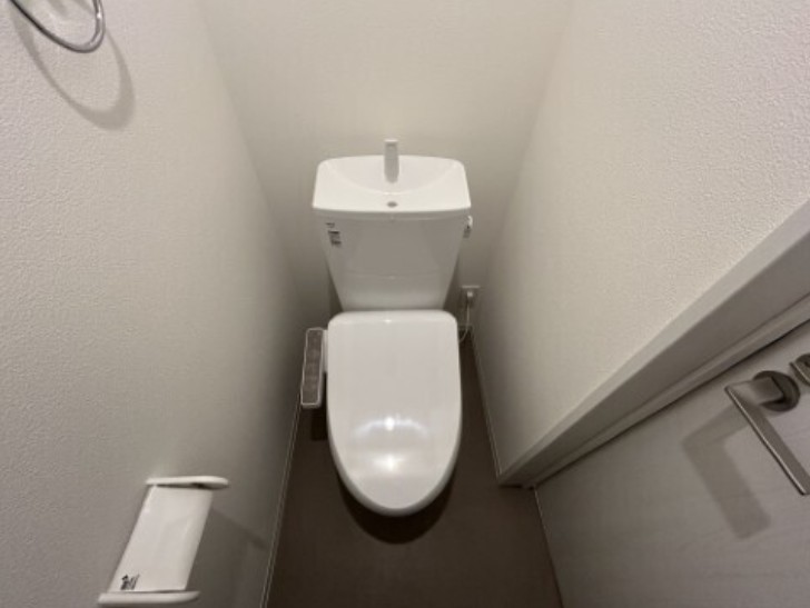 トイレ　※同シリーズ参考写真