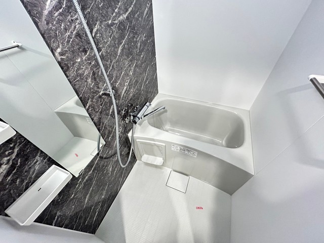 バス・シャワールーム　別号室の写真です