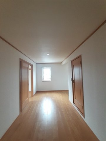 居室・リビング　ゆったりとした居間です