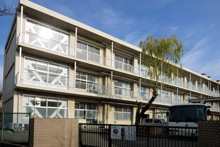 小学校　千葉市立宮崎小学校（小学校）まで934m