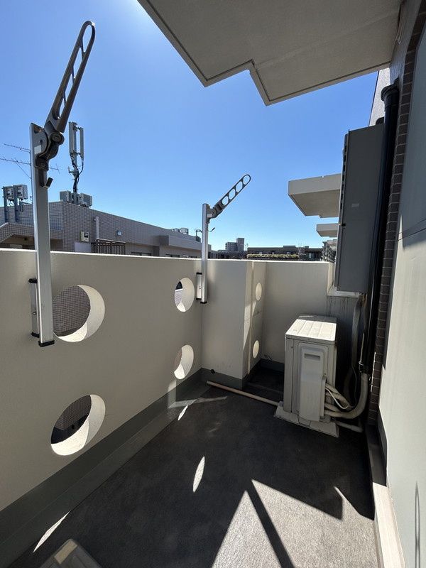 バルコニー　別タイプ部屋　参考写真です