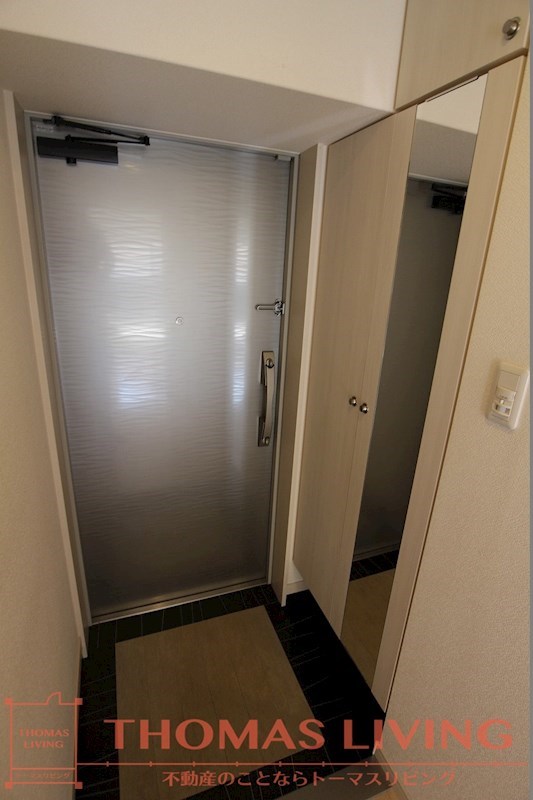 玄関　収納たっぷりシューズボックス