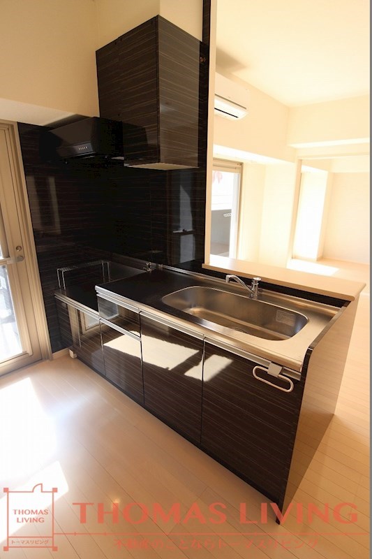 キッチン　会話が弾む対面キッチン