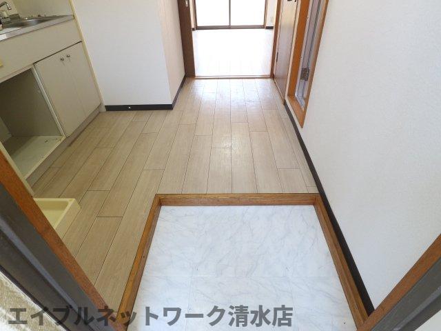 玄関　同物件同タイプ