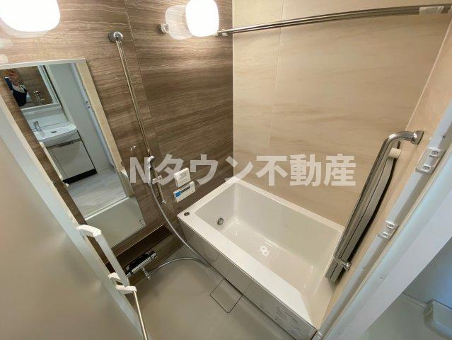 バス・シャワールーム　お風呂で日々の疲れを落としましょう