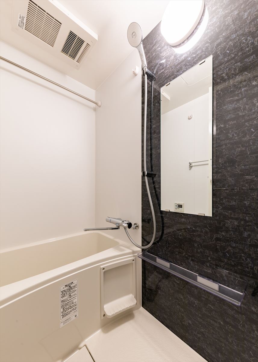 バス・シャワールーム　お風呂です