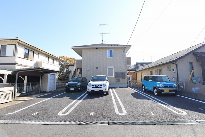 駐車場　駐車場（縦列）