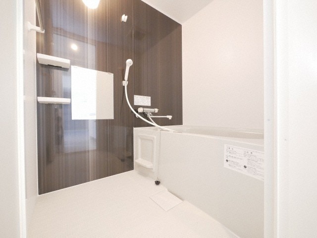 バス・シャワールーム　同物件別タイプです。