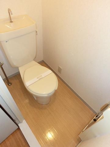 トイレ　清潔感のあるトイレ