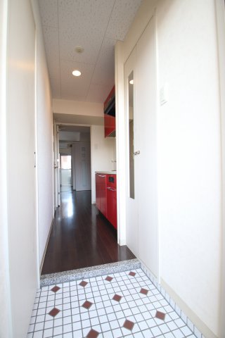 玄関　別室の室内写真となります。
