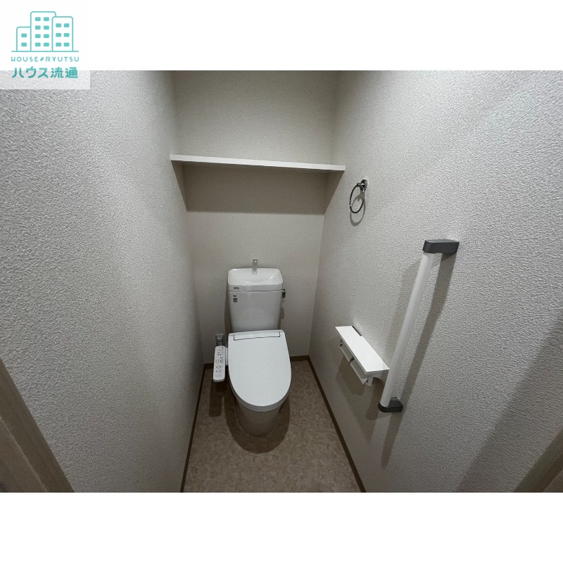 トイレ　※同タイプ別号室のお写真です