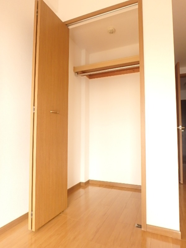収納　図面と現状に相違がある場合には現状を優先