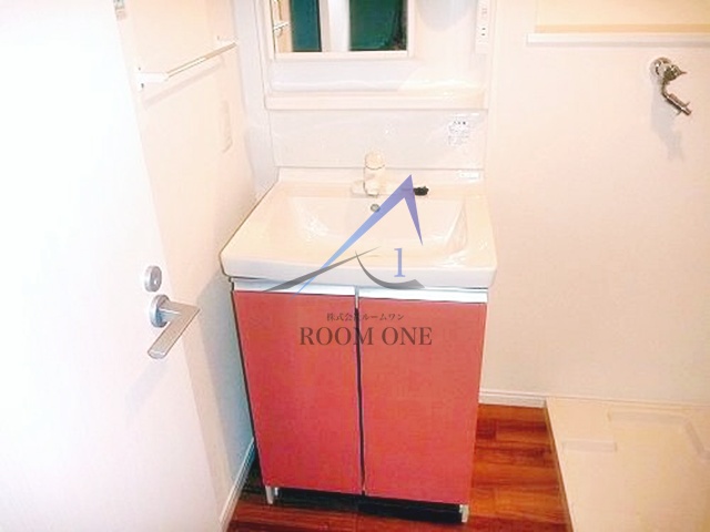 洗面設備　洗面台です。