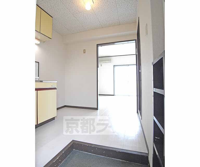 その他部屋・スペース　広い廊下です。
