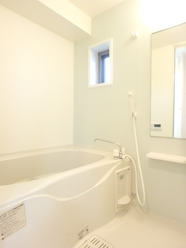 バス・シャワールーム　図面と現状に相違がある場合には現状を優先