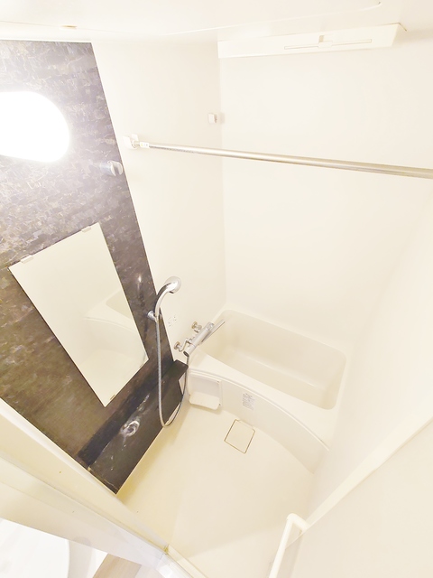 バス・シャワールーム　浴室乾燥・暖房機能付浴室